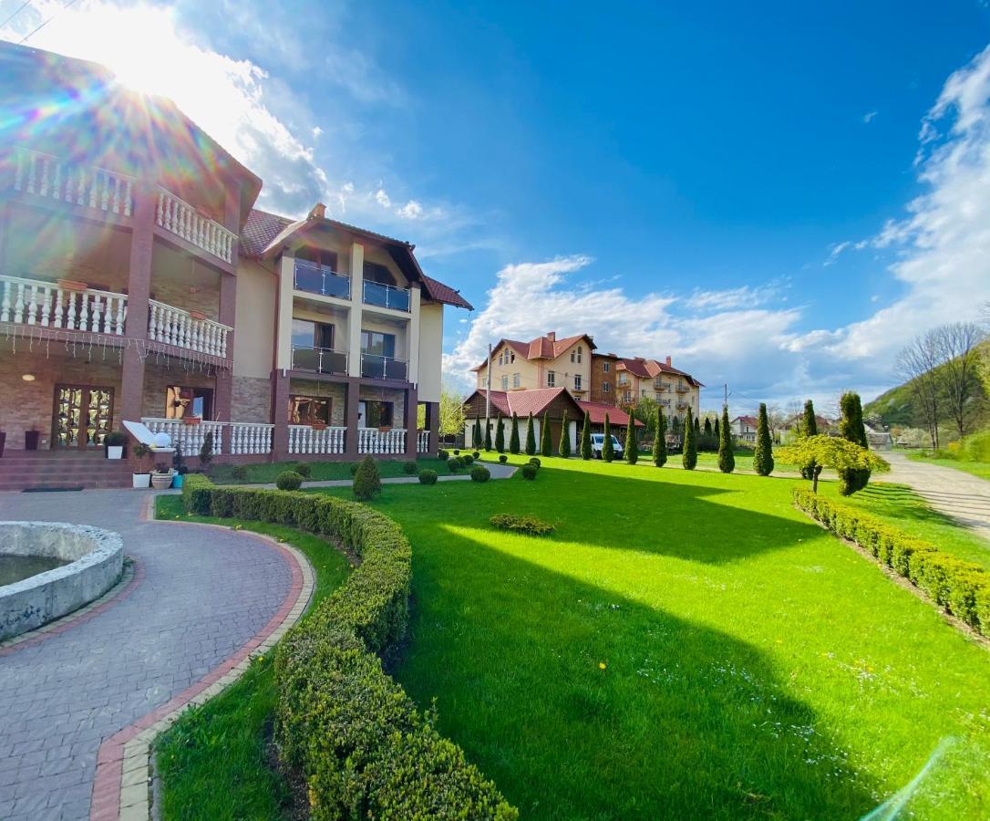 Приватна Садиба Європа Solochyn Exterior photo